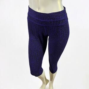 Tek Gear Purple Black Geometric Print Capri Leggings Athletic Compression Small